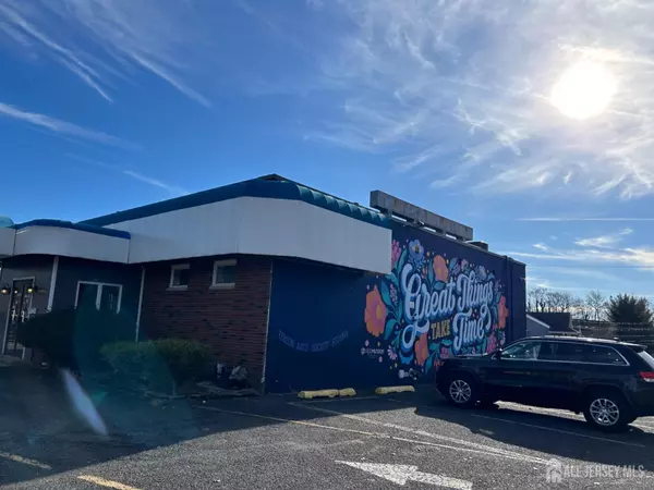 925 Amboy AVE, Edison, NJ 08837