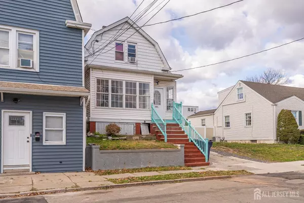 Perth Amboy, NJ 08861,685 Raritan AVE