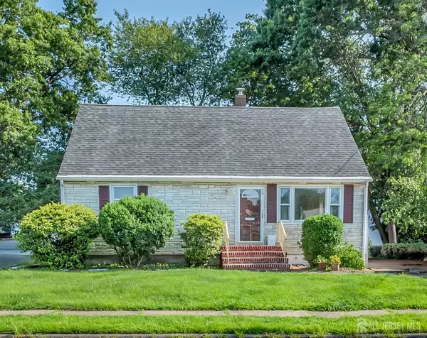 Edison, NJ 08817,58 Rose ST