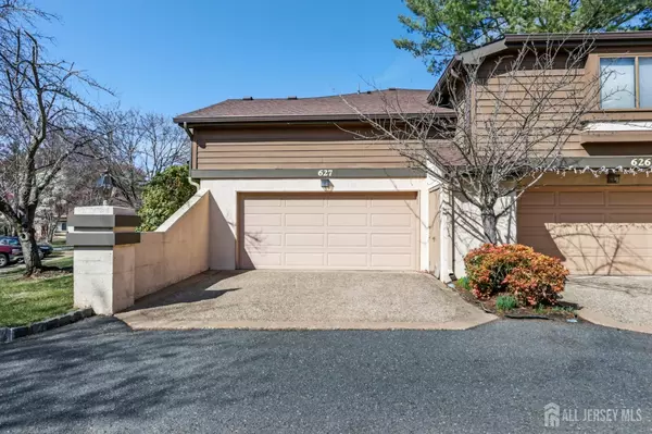 Plainsboro, NJ 08540,627 Sayre DR