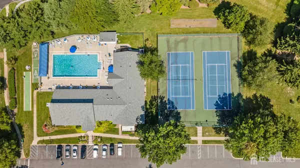 East Brunswick, NJ 08816,237 Wycoff WAY