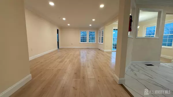 Monroe, NJ 08831,62 Yorkshire DR #A