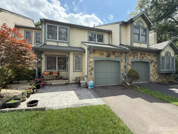 East Brunswick, NJ 08816,37 Dorchester DR