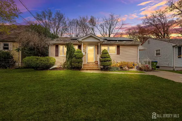 152 Orange ST, Edison, NJ 08817