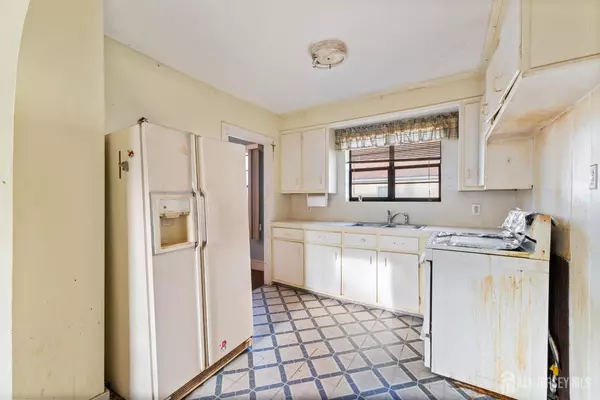 Piscataway, NJ 08854,1809 W 4th ST