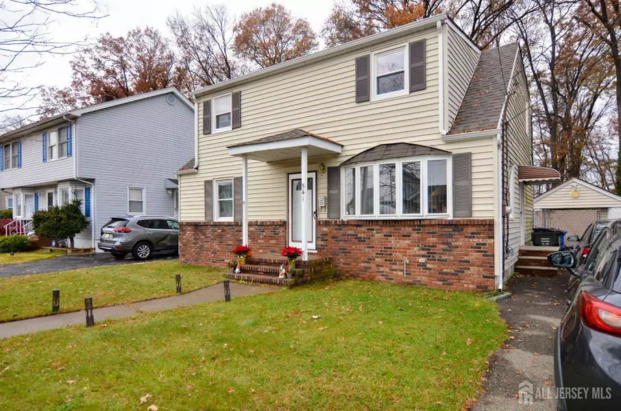 541 Lyman AVE, Woodbridge Proper, NJ 07095