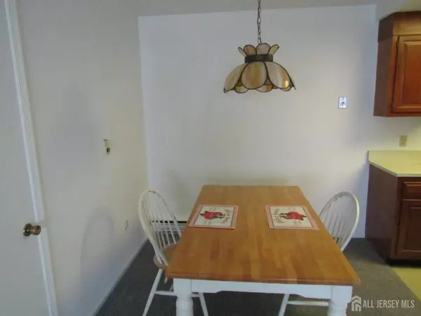 Monroe, NJ 08831,140 Plymouth LN #A