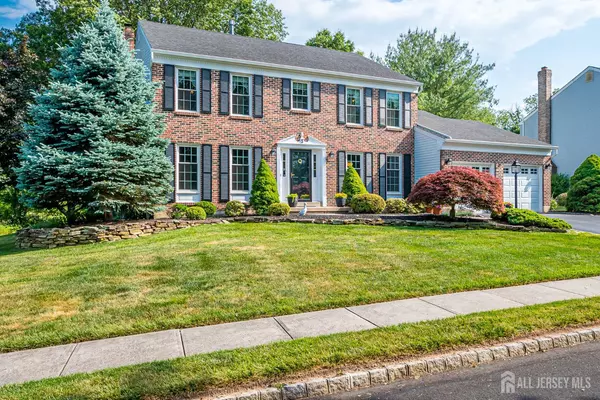 South Brunswick, NJ 08824,3 Clinton CT