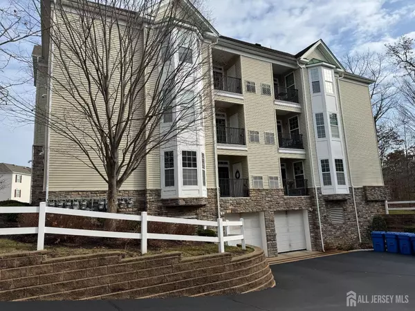 Old Bridge, NJ 08857,40 Azalea DR