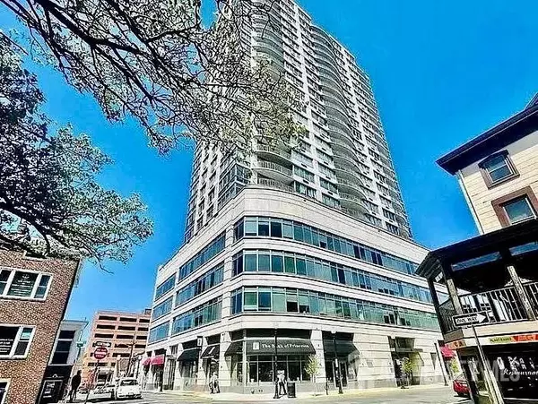 1 Spring ST #1806, New Brunswick, NJ 08901