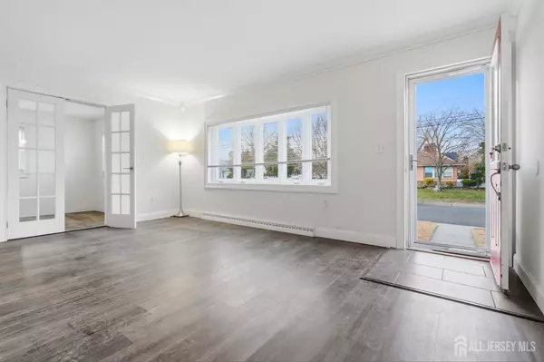 Old Bridge, NJ 08857,21 Fourth ST