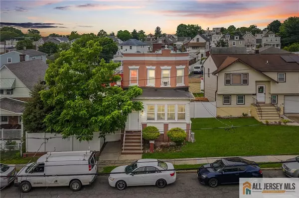 435 Ashley ST, Perth Amboy, NJ 08861