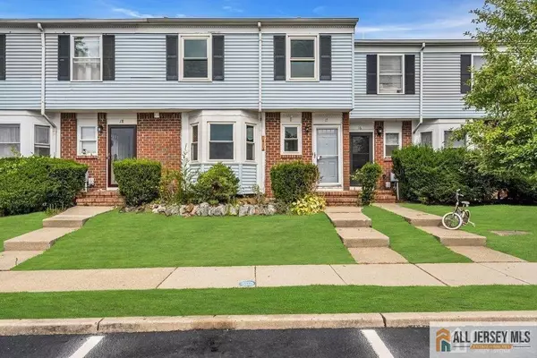 17 Begonia CT, Sayreville, NJ 08872