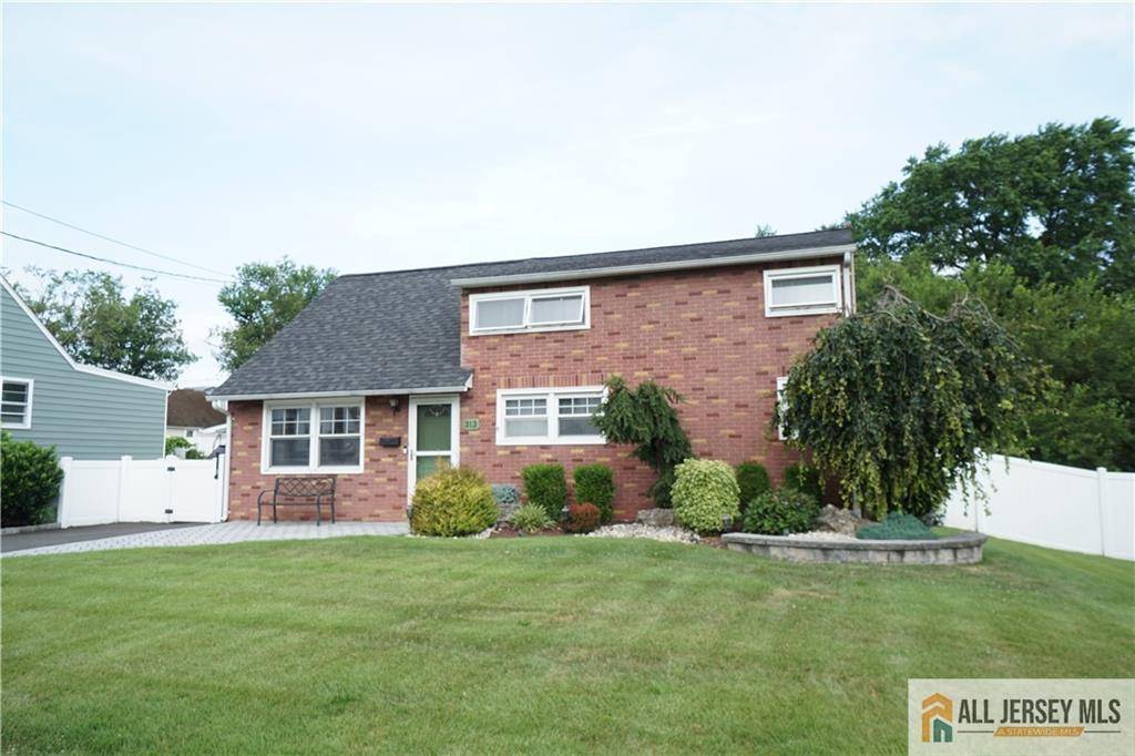 313 Demorest AVE, Avenel, NJ 07001