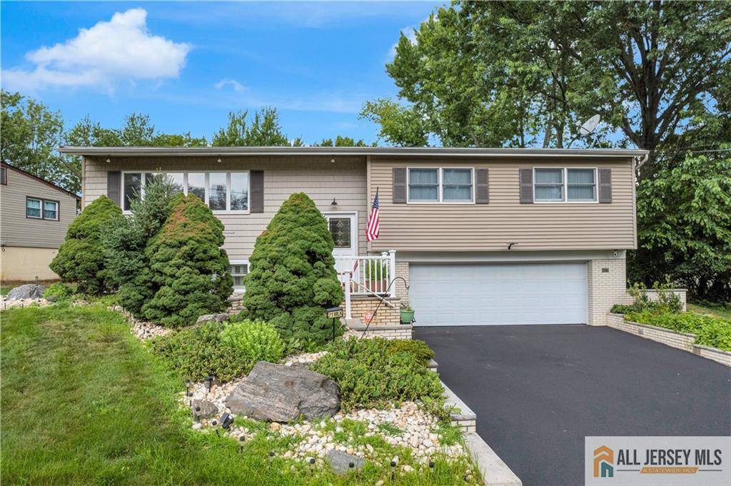 21 Wilk RD, Edison, NJ 08837