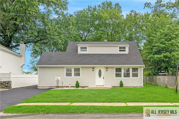 23 Marshall PL, Sayreville, NJ 08872