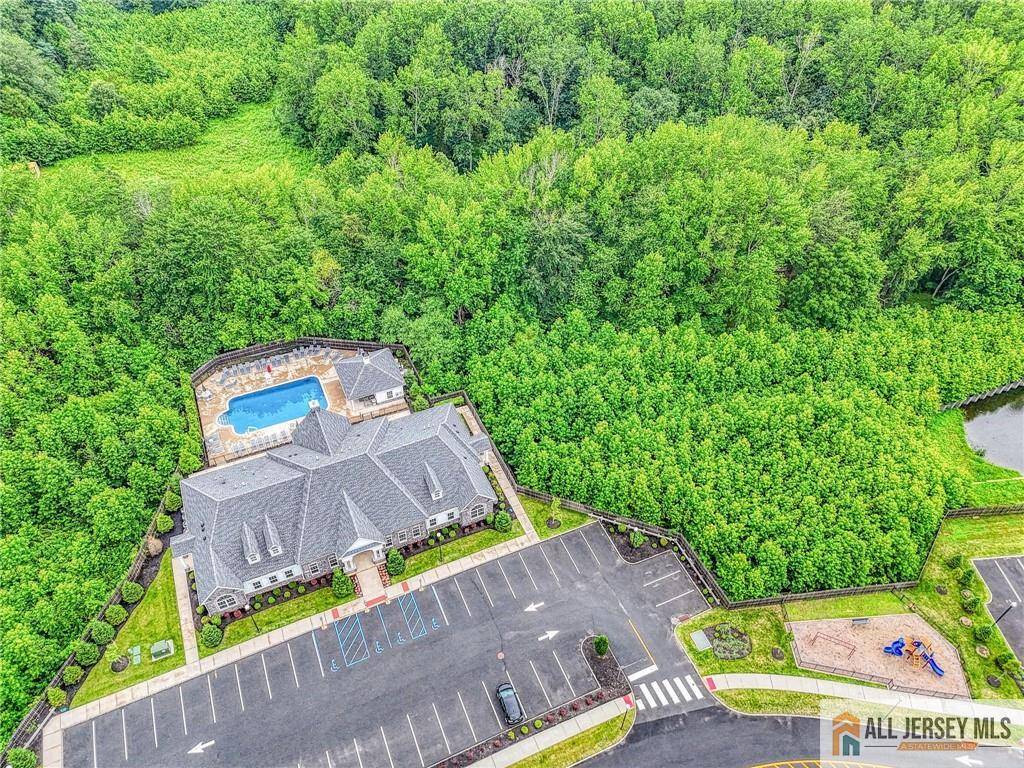 Jamesburg, NJ 08831,827 Stiller LN #827