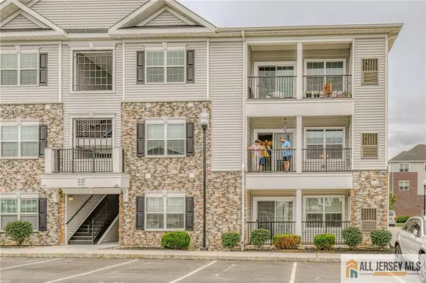 827 Stiller LN #827, Monroe, NJ 08831