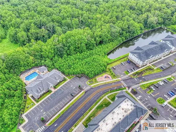 Monroe, NJ 08831,827 Stiller LN #827