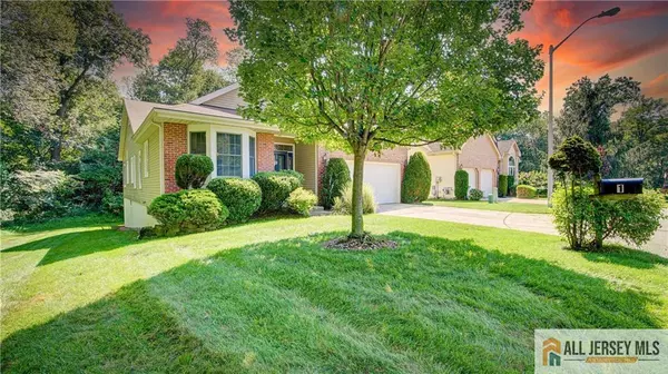 Monroe, NJ 08831,1 Whitehall RD