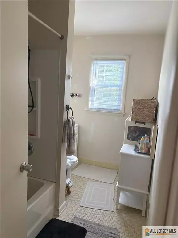 Montgomery, NJ 08502,15 Willow Run LN