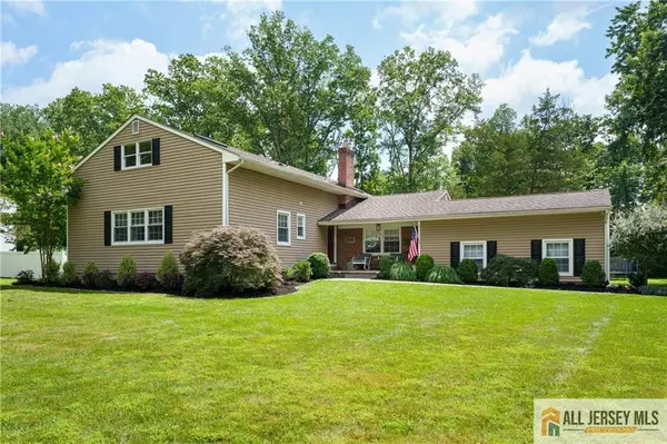 11 Taylor RD, South Brunswick, NJ 08540