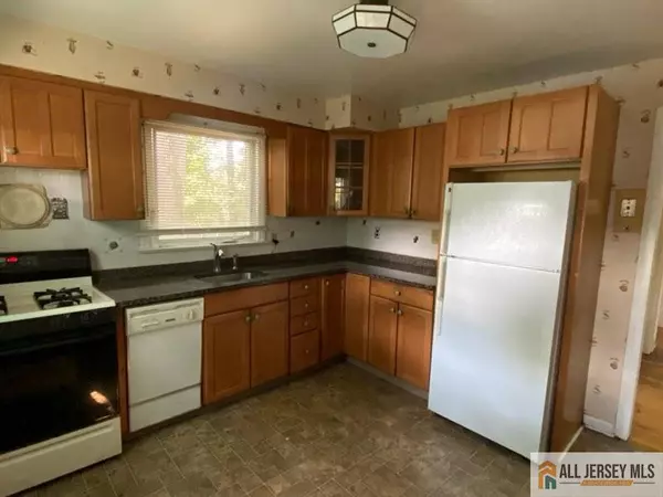 South Plainfield, NJ 07080,260 Merchants AVE