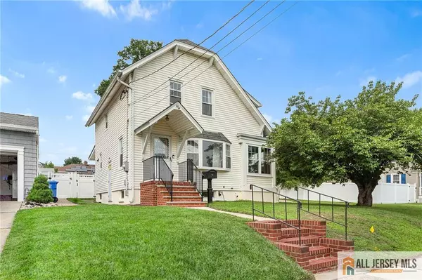 Woodbridge Proper, NJ 07095,12 Vanderbuilt PL
