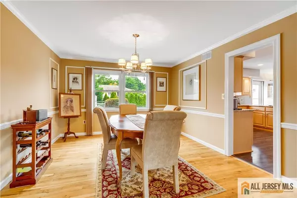 Milltown, NJ 08850,8 Fern PL