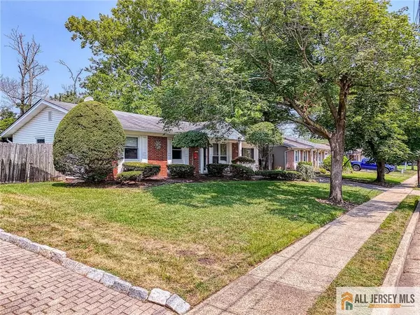 Monroe, NJ 08831,35 Drexel TER
