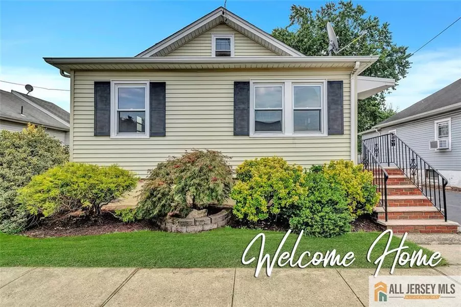 227 Old RD, Sewaren, NJ 07077