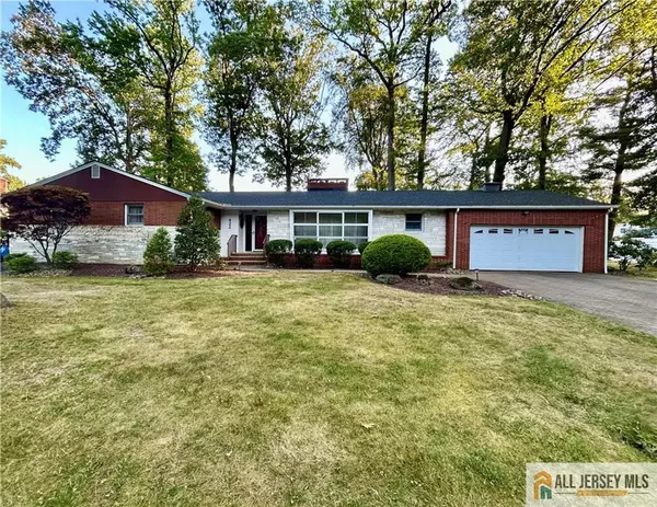 422 Franklin RD, North Brunswick, NJ 08902