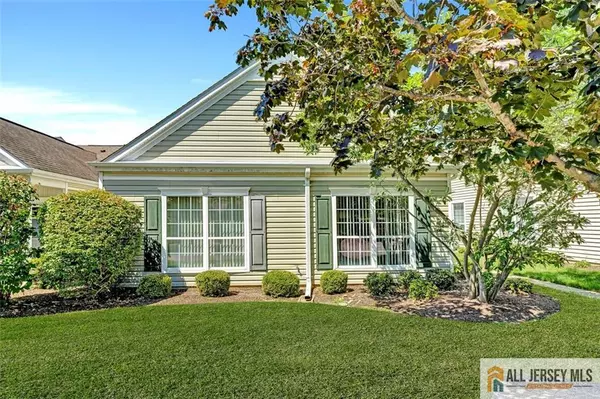 416 Bluebird DR #416, Monroe, NJ 08831