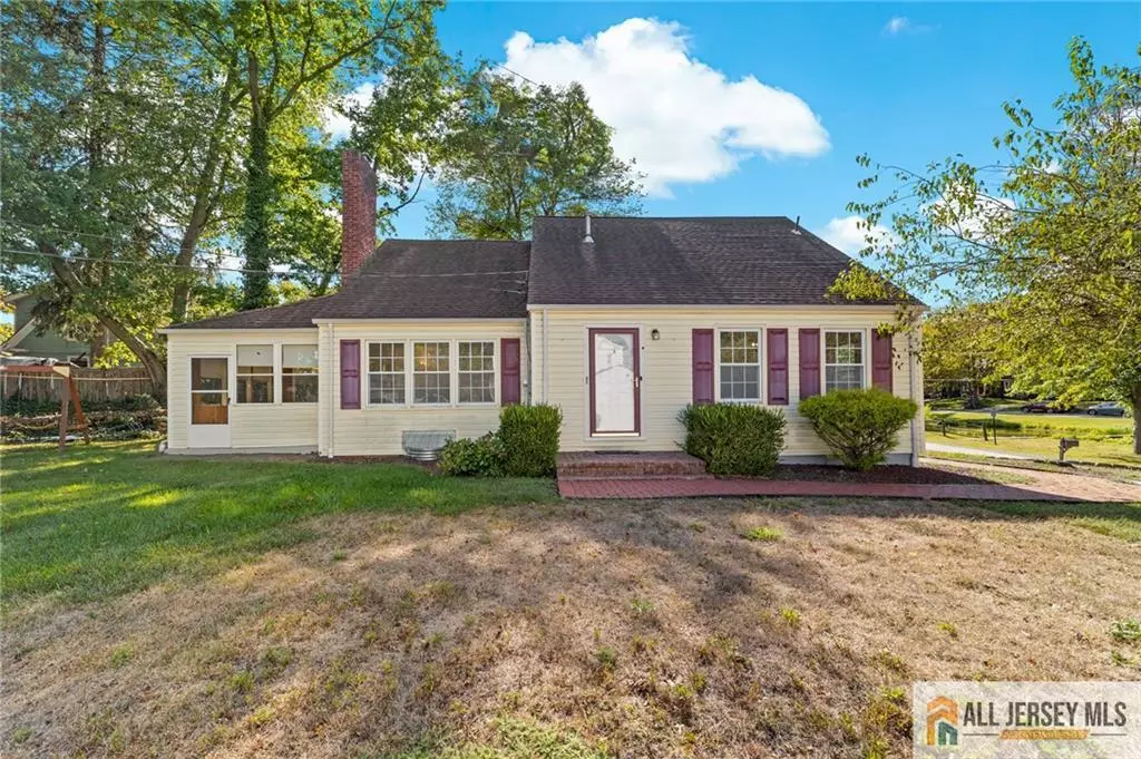 North Brunswick, NJ 08902,1088 S Boyd Pkwy