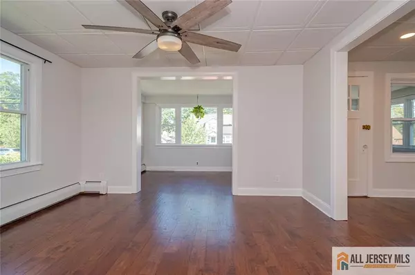 Dunellen, NJ 08812,415 Walnut ST