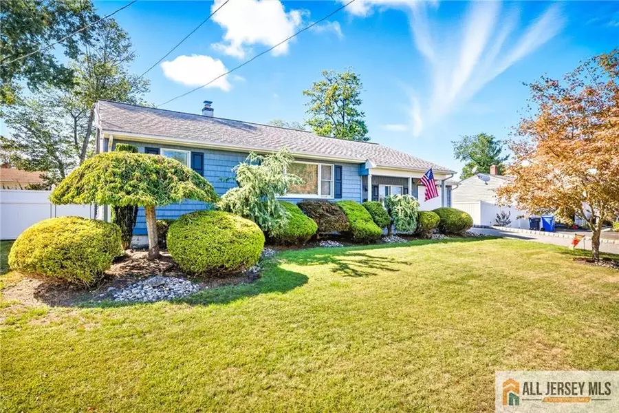 50 Montgomery ST, Piscataway, NJ 08854