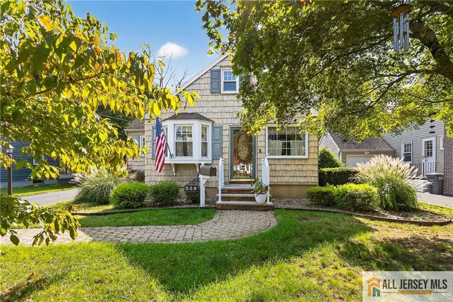 529 4th ST, Dunellen, NJ 08812