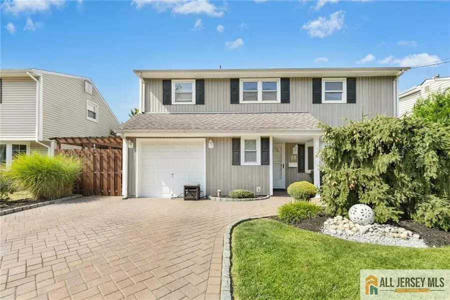 25 N Lincoln AVE, Colonia, NJ 07067