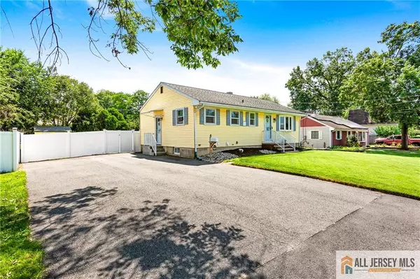 Piscataway, NJ 08854,185 Ward PL