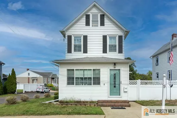 9 Idlewild AVE, Sayreville, NJ 08872