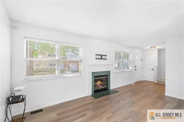 Piscataway, NJ 08854,73 Kensington DR #73