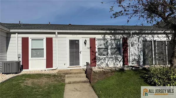 340 Narragansett LN #D, Monroe, NJ 08831