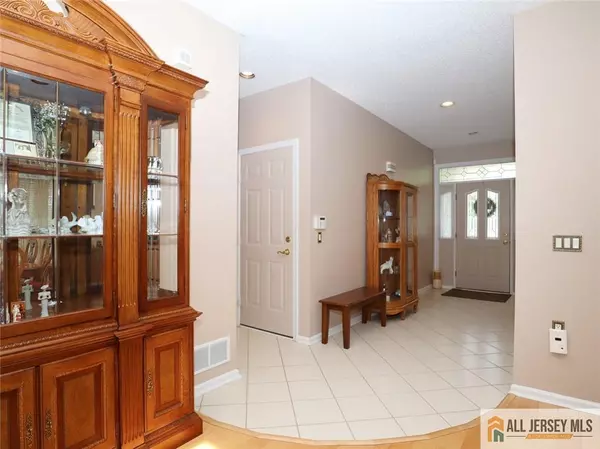 Monroe, NJ 08831,3 Westboro LN