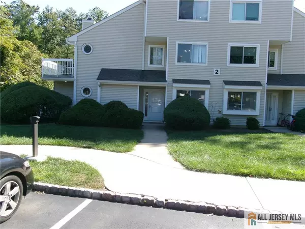 23 Deerberry LN, South Brunswick, NJ 08852