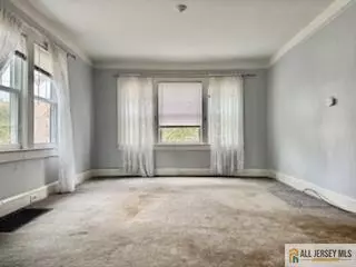 Piscataway, NJ 08854,23 Plainfield AVE