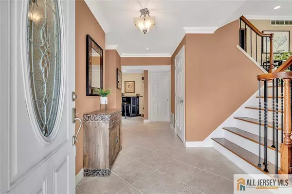 South Brunswick, NJ 08824,16 Barbara ST