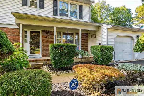 East Brunswick, NJ 08816,12 Gladstone DR