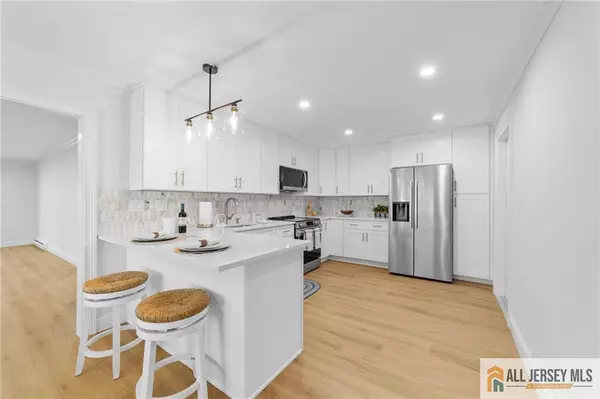 235 Vernon RD #235A, Monroe, NJ 08831