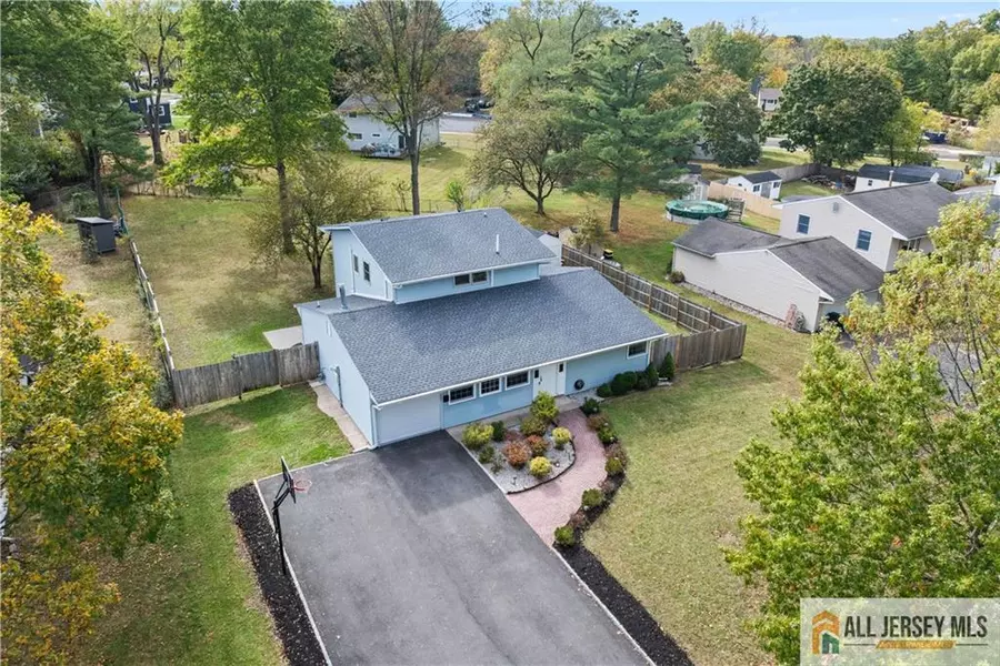 35 Emerald RD, South Brunswick, NJ 08824