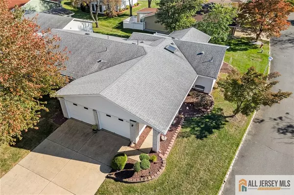 Monroe, NJ 08831,375 Duranta PLZ #375C